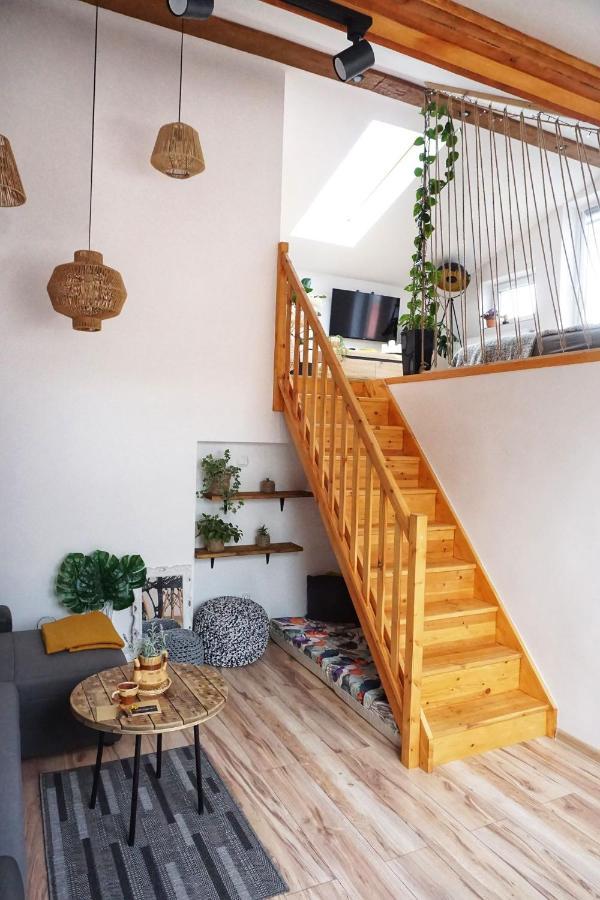 Loft Zulawy, Na Wylacznosc Apartment